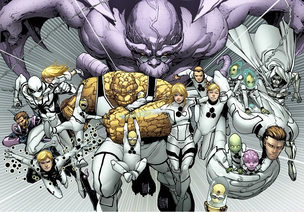 RESUMEN DE LA SDCC:

- El Adamantium llega al MCU en CA4 en la Isla Celestial
- Red Hulk aparecerá en la Casa Blanca
- CA4 es un thriller terrenal como Winter Soldier
- Val compró la Torre de los Vengadores 
- Sentry estará en THUNDERBOLTS*
- Sabremos que significa el asterisco