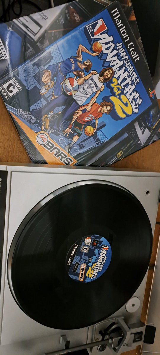 OwnerVideo's tweet image. Tonight's vinyl is Marlon Craft Homecourt Advantage Vol.2 so listen up!