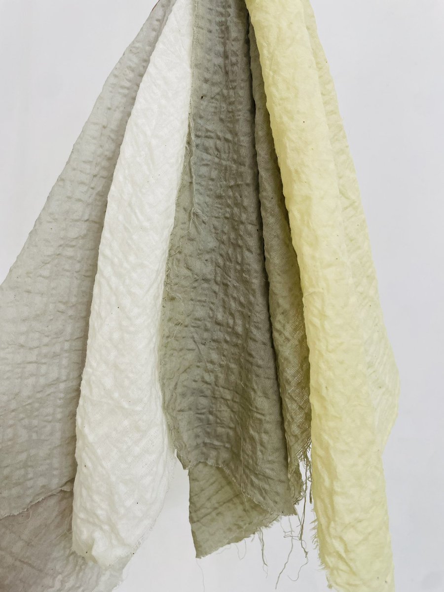 MitaNaba's tweet photo. Feeling good as a textile designer 
#naturaldye #handloom https://t.co/RgFfdp0ItX