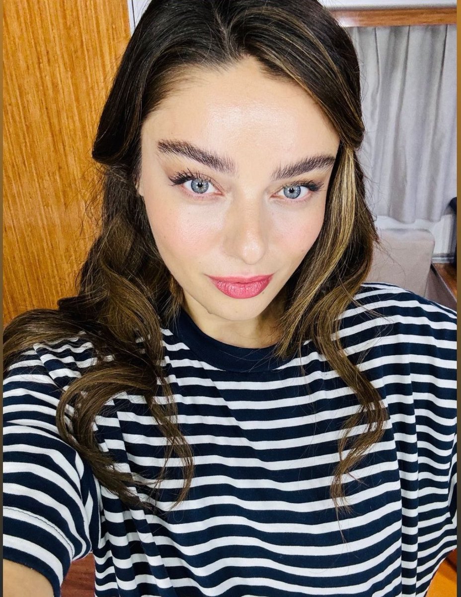 #AyçaAyşinTuran ❤️