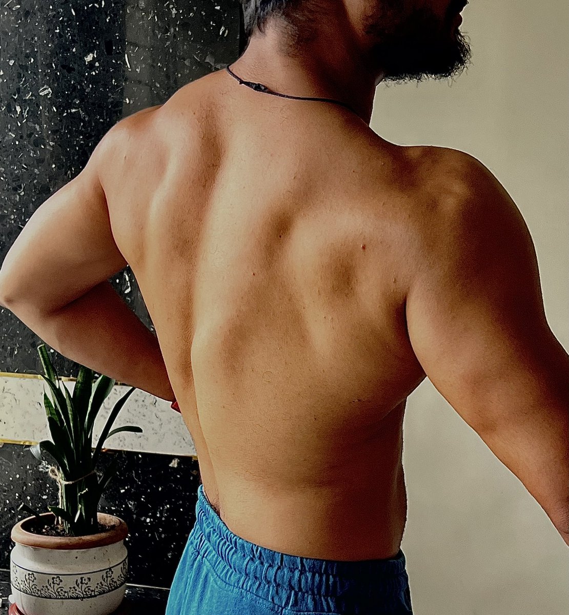 ameya91's tweet image. Posting here after a long time…

#backDays paying off 😈