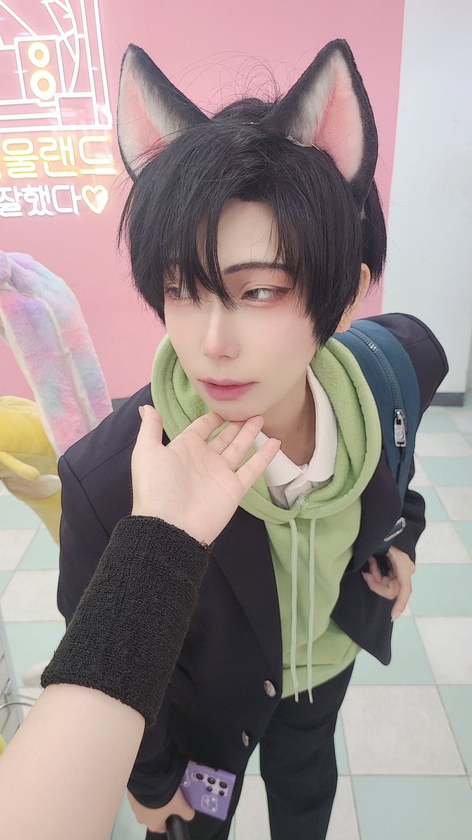 틸이랑 같이 코페왔어요~