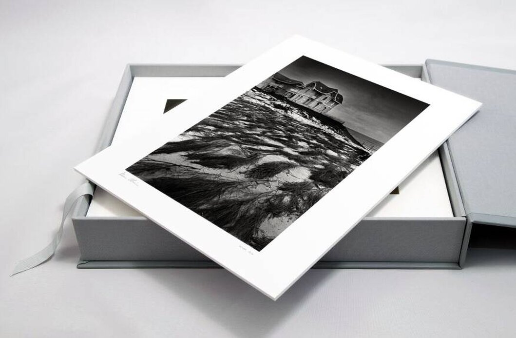 denisolivierart's tweet photo. Home By The Sea, Biscarrosse, France. June 2020. Ref-1348: Get prints https://t.co/sctuZNIgKT
@kodak_shootfilm #black #asa #biscarrosse @kodak #film #house #400 @kodakcameraclub #elmarit #france #d76 #braun #iso #beach #arsimago @leica_camera @kodakprofilmbiz #fs120 #28mm https://t.co/PpjxFYYlXF