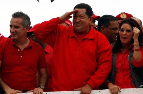 ¡Feliz cumpleaños Comandante Chávez! Hoy tu Pueblo amado te honra y en tu nombre será nuestra contundente victoria. ¡Seguimos venciendo!