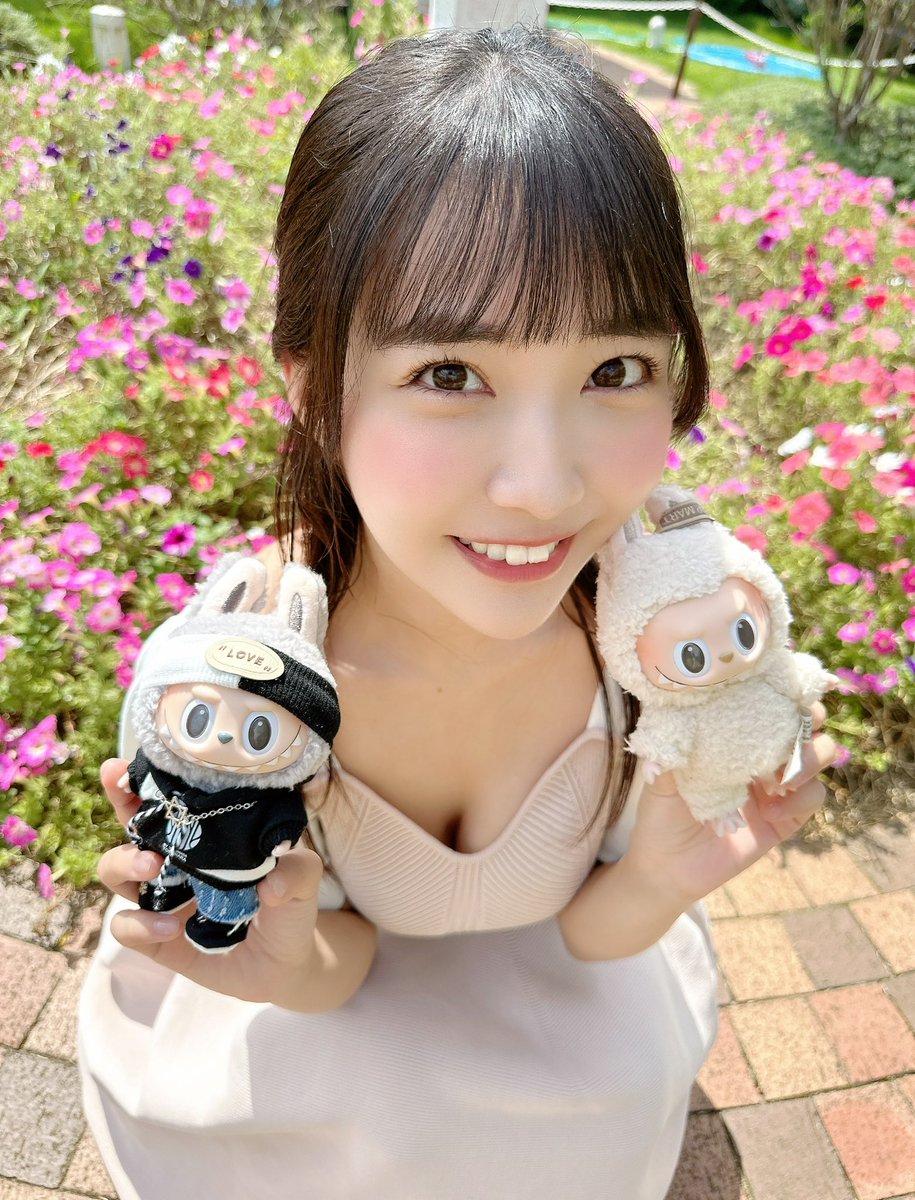 📸家族きすみ写真選手権📸

1枚目から①、②、③でツリー(リプ欄)に投票するところがあるので投票お願いします💜
期限は本日21:00まで！

参加家族:弟(3つ下)、弟(8個下)、ママン

※公平性を保つ為、誰がどれを撮ったかは後で言います！ https://t.co/chvZXAGIvc