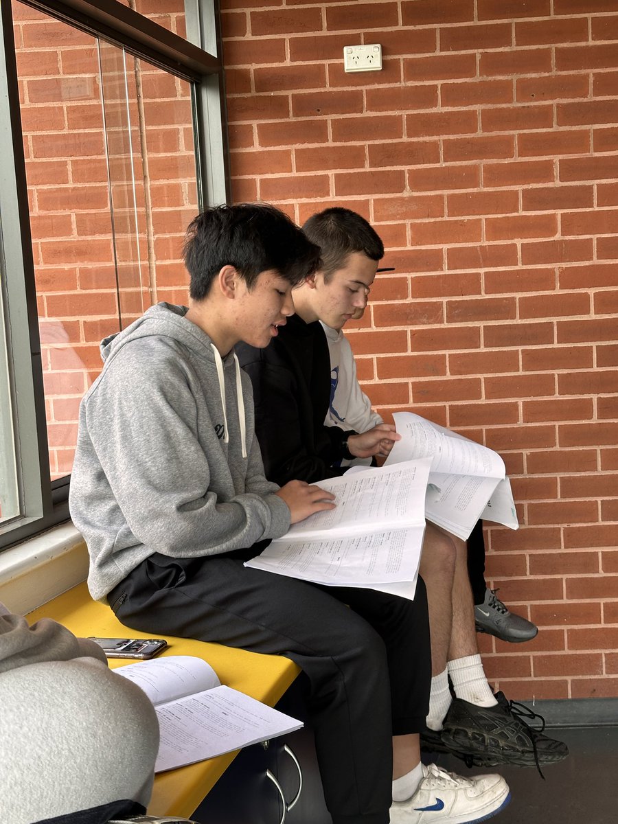 Marcellin's tweet image. Rehearsals for our 2024 junior production, A Christmas Carol, with OLMC Heidelberg are well underway. Get ready for a new take on a Christmas classic. Performances will be held in early November. Stay tuned for details.
.
.
#CharlesDickens #achristmascarol #marcellincollege #olmc