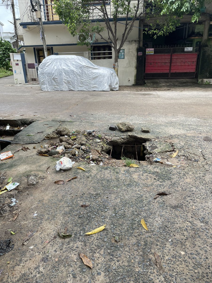 rabidash's tweet photo. @SMC_Sambalpur The damaged culvert is still in the same condition even today. Concerned authorities must take immediate necessary action to repair the same. https://t.co/qzNvlpsYQo