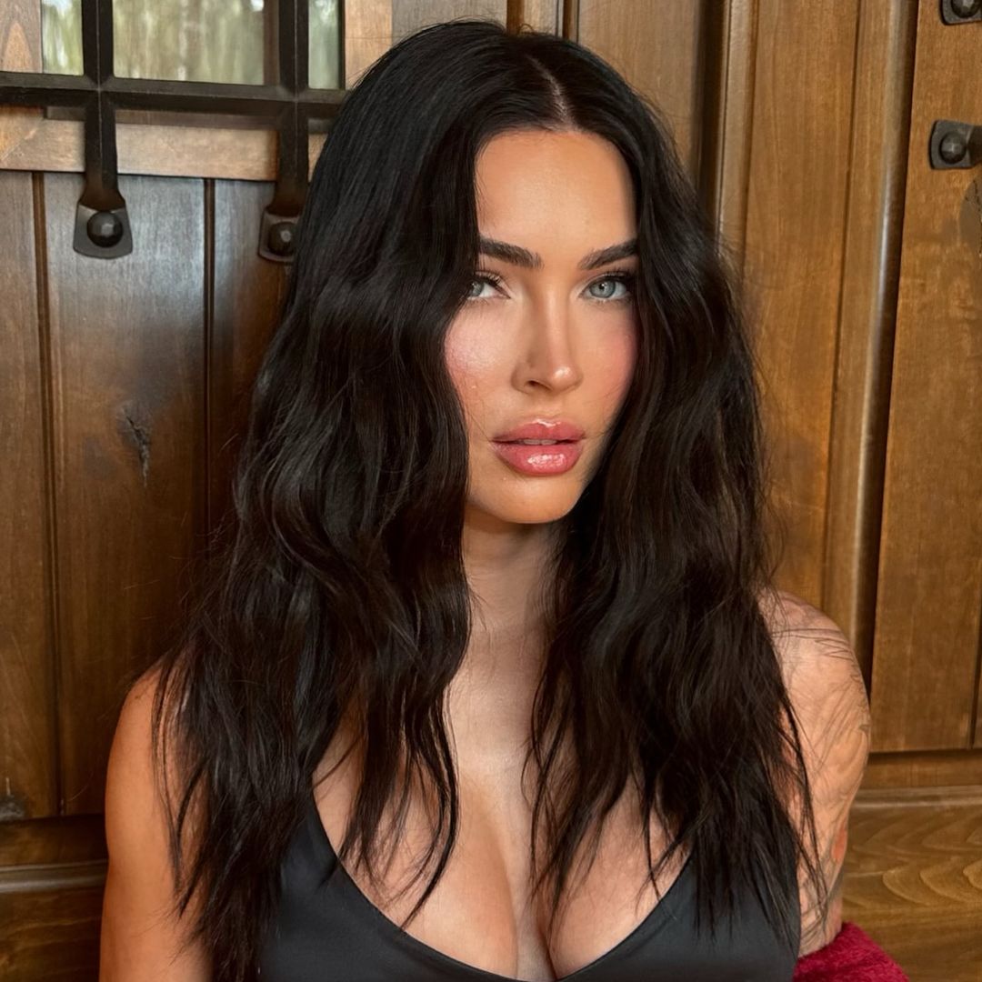beautifulcelebz's tweet photo. Megan Fox 😍 https://t.co/UCeIEM1yWO