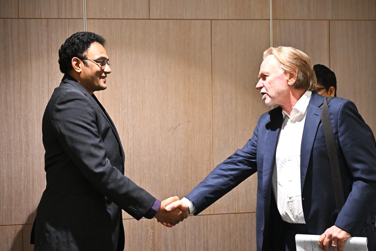 Quality time with the Australian High Commissioner to India Mr. Philip Green, Consul General, Chennai Ms. Silai Zaki and team in Novotel Hotel, Vijayawada...Thriving trade between India and Australia to see brighter days...