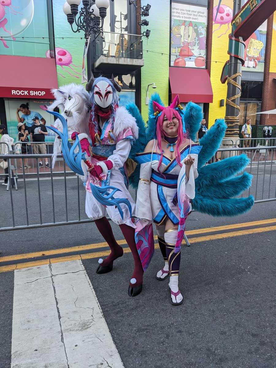 Midian42's tweet photo. #sdcc2024 #LeagueOfLegends https://t.co/6F3eRzygPN