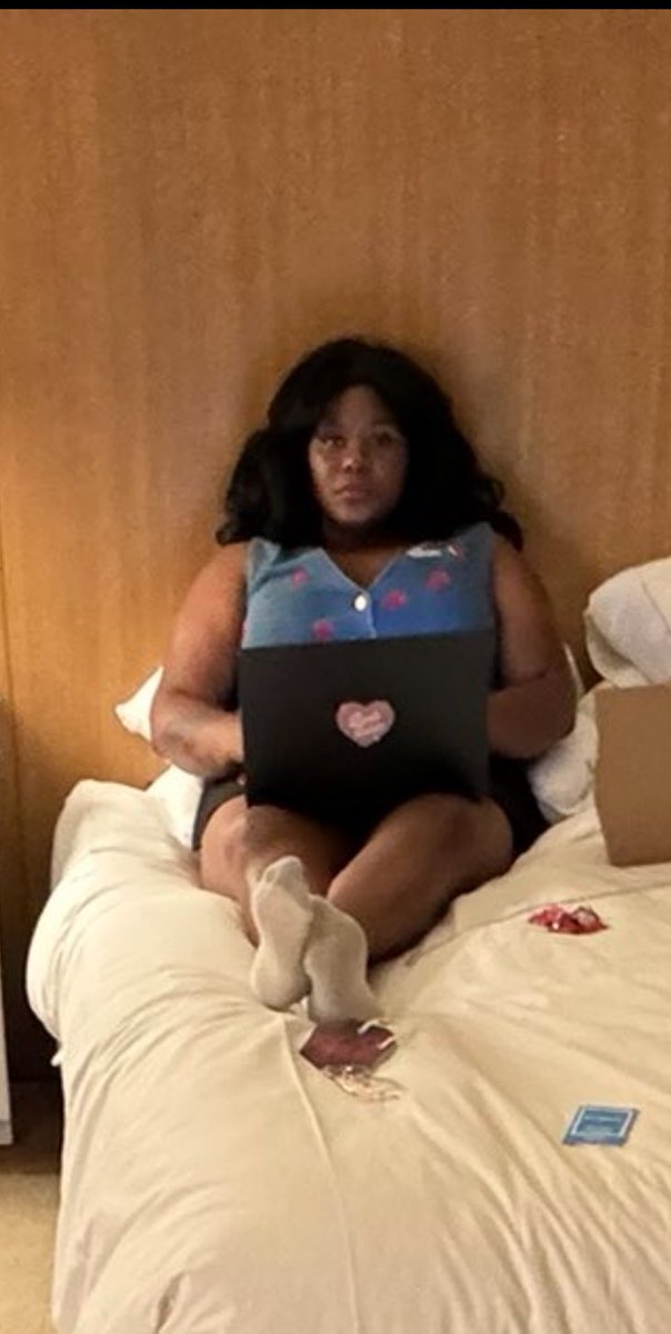lulu_clemons's tweet photo. @eavoss Same energy tho https://t.co/T4SzvtfaJL