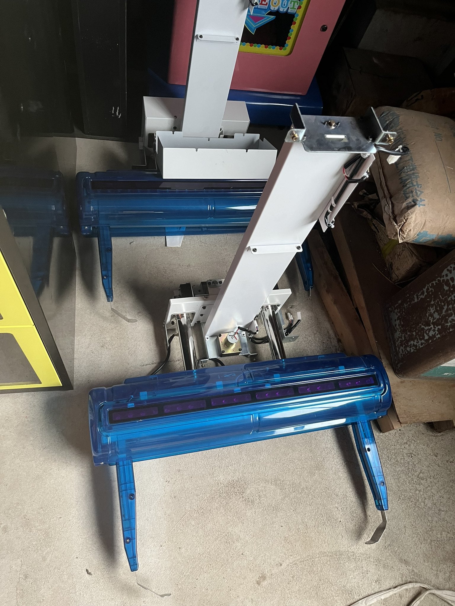 Y☆238 JUN 　直接引き取り YKK 玄関引戸錠 80太框用