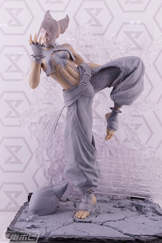 ストリートファイター6 ジュリ フィギュア