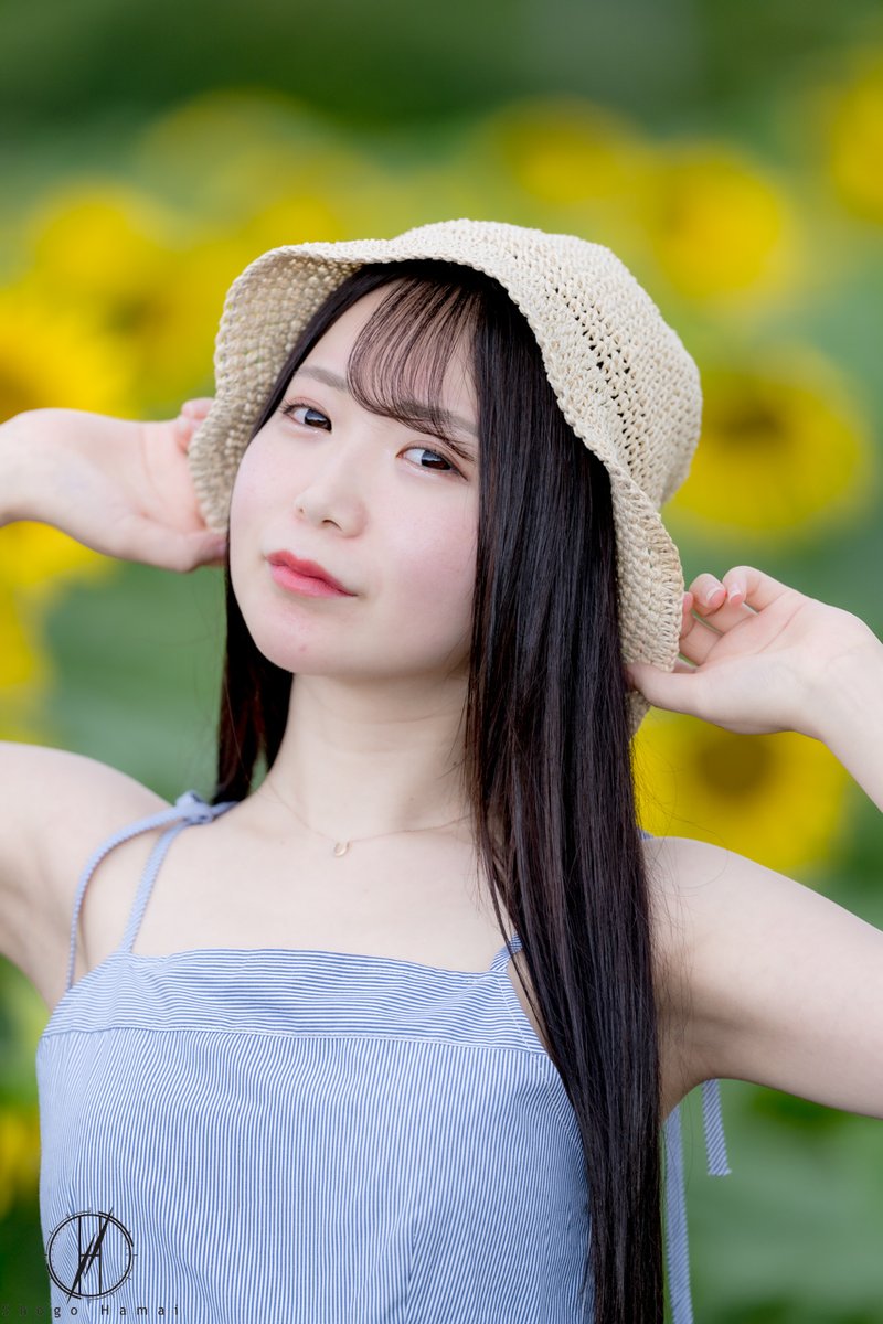ShogoHamai's tweet photo. #ひまわり畑 #被写体募集中 #ポートレート撮影 https://t.co/2vUFxBWGlQ