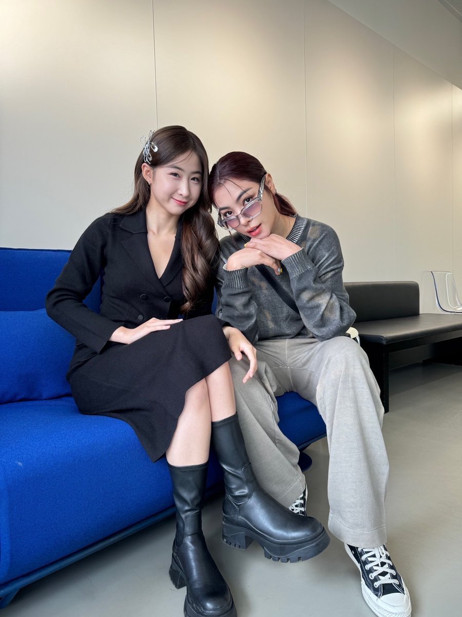 Sergeantx_'s tweet photo. She's dating the gangster 😎🔥

9STAR FILLED BLANK WITH LOVE
#FayeYokoInKorea https://t.co/iz4WckPc4Z