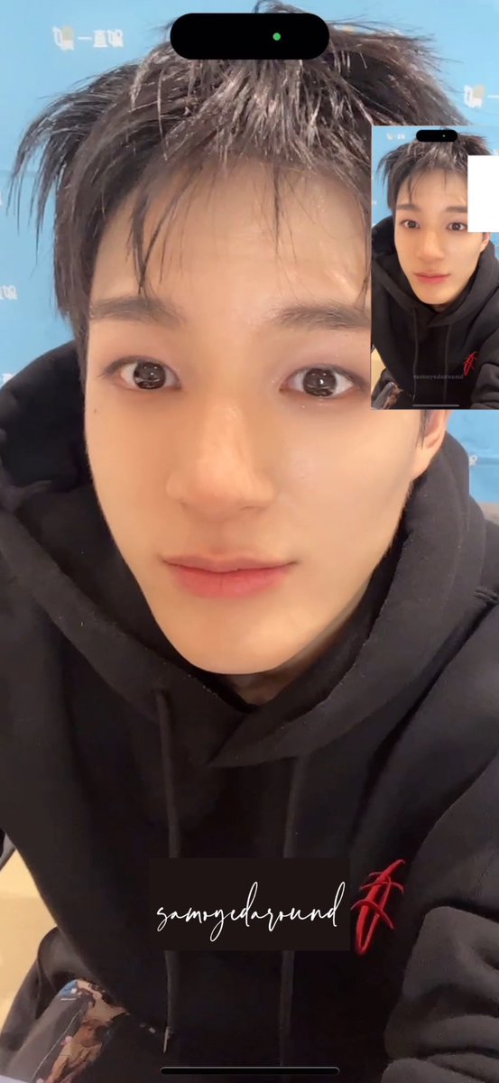ddinu_'s tweet photo. 이렇게가까이오는데굴욕이업고걍ㅈㄴ잘셍김 https://t.co/nIlPkTFa2c