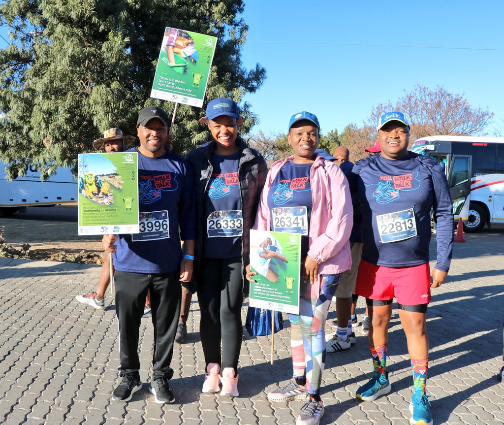 environmentza's tweet photo. The DFFE team is ready for the @Radio702 #LetsWalkTheTalk & promoting a #LitterFree country #GoodGreenDeeds #KeepSAClean @CityTshwane @GovernmentZA https://t.co/kb9pKMuo3w