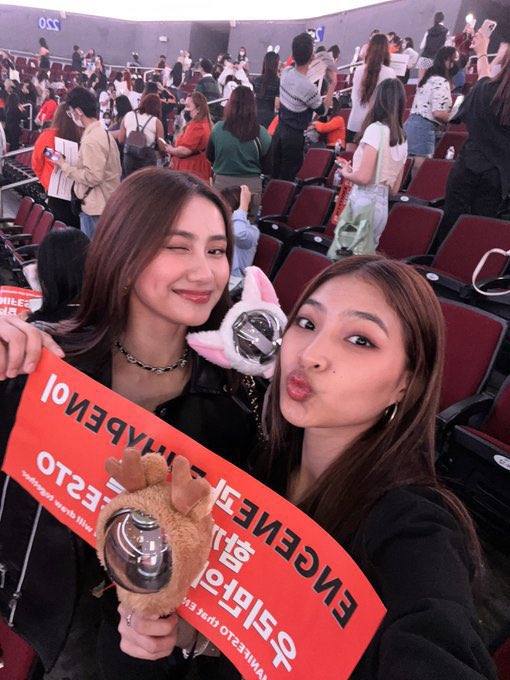 binissante's tweet photo. from attending their concert to performing on the same stage with enhypen, coleena fangirlies! 🥹💗 https://t.co/djEGGV5lyJ