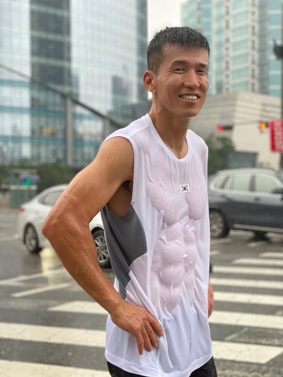 🇰🇷잘될거야,대한민국!
2020년 첫번째 81.5km 도전
엄청난 폭우속에서 7시간58분26초에 완주
이번 광복절에 5번째 81.5km에 도전합니다.
그리고 815만원을 독립유공자 후손분들 집 지어드리기 위해서 한국해비타트에 기부합니다.
‘누군가는 해야 할 일이기에’
habitat.or.kr/landing/2024/8…