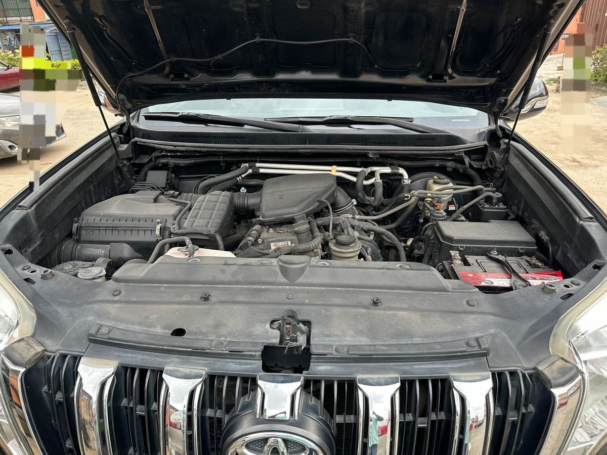 Emsotec_Autoz's tweet photo. Bought brand-new 2017 Landcruiser Prado,  complete first body, Everything is very new, with 72k mileage, complete documents.

 *Price: 39.5m* 
 *Amuwo Odofin Lagos
📞 08055550582

#WeAreNotGoingBack
WeAreNotGoingBack #EndBadGovernanceInNigeria
Anarchy | Emmanuella | 1st of August https://t.co/WmKxlx42qa
