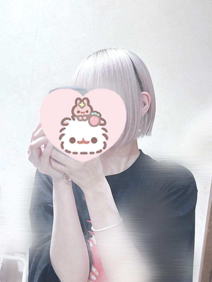 0l2O_'s tweet photo. 君がハイトーンボブすきなの知ってる https://t.co/ZeGP5TZYX1
