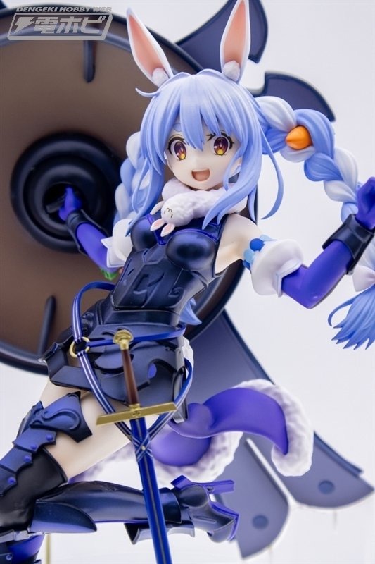 兎田ぺこら × #マシュ・キリエライト 1/7コラボレーションフィギュア