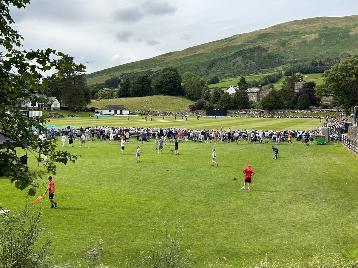 As her many followers may have noticed, I had the good fortune to spend a few days up in Sedbergh last week, partly in the company of my old friend <a href="/AnnieChave/">Annie Chave</a>.  As our mutual friend <a href="/edwardscricket/">Paul Edwards</a> simply said:  ‘Go to Sedbergh’.