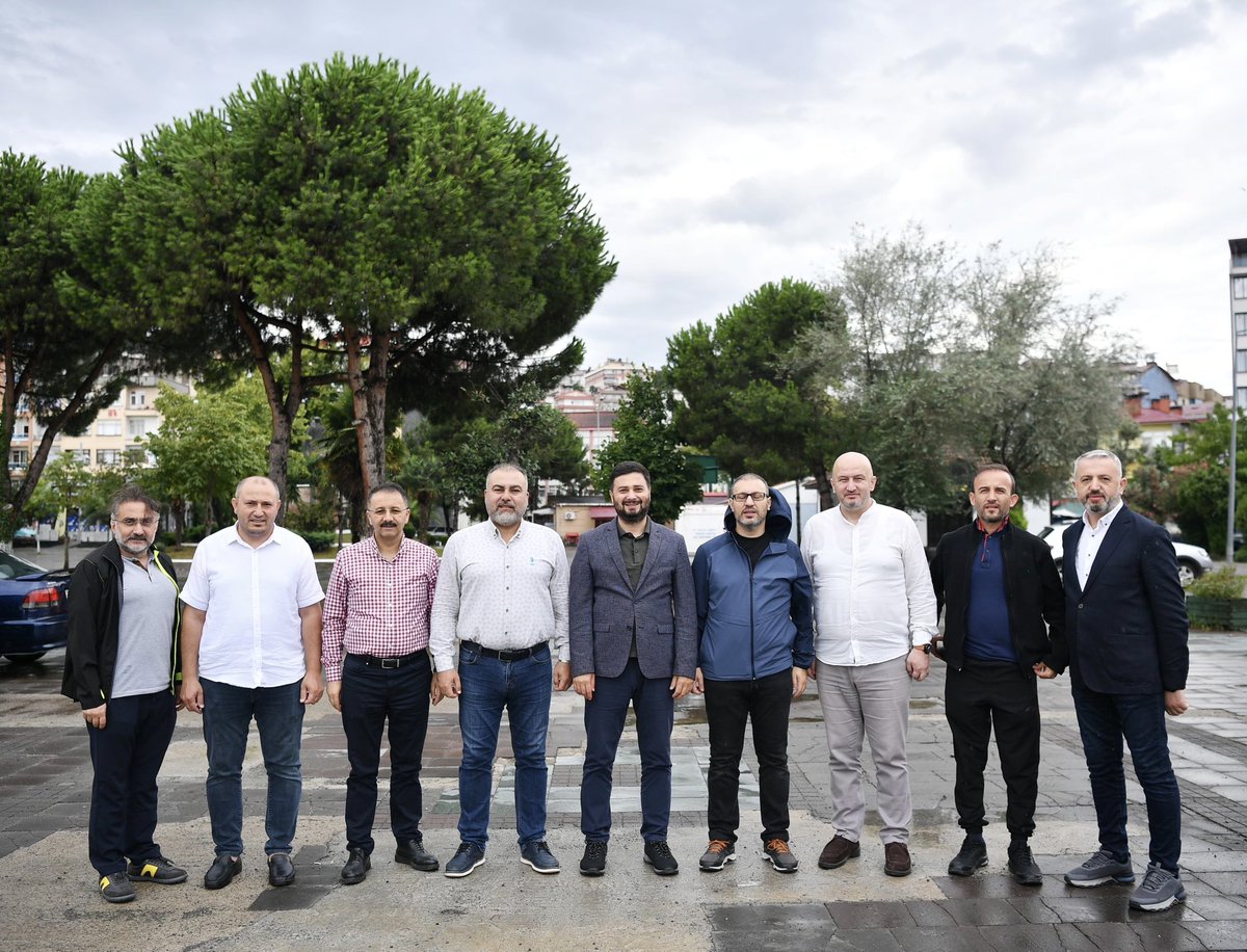 terener_'s tweet photo. Görele ilçemizde bizleri ziyaret eden İstanbul Kağıthane Belediye Başkanımız Mevlüt Öztekin ve beraberindeki heyetini ağırladık. Ziyaretleri için teşekkür eder , görevlerinde başarılar dilerim. https://t.co/n5r8sN5nAq