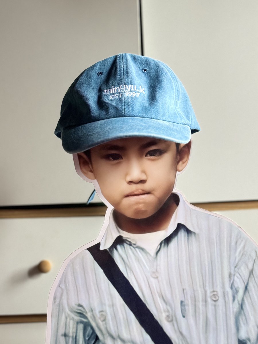 kimingyuzone's tweet image. walk around and let people know you're a CARAT! 😉

got min9yu_k cap from @comebackkidph 💖
you can customize the colors of your bias caps depending on your preference. 😉

you may visit their account to order! 💯