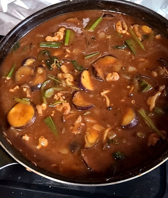 カレーと麻婆茄子を仕込んだ 