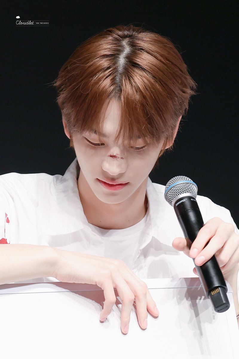 cloudlet247's tweet photo. [HQ] 240719 팬파티
✨

#TWS #투어스 #SHINYU #신유 #신정환 https://t.co/dMoGPgEG2q