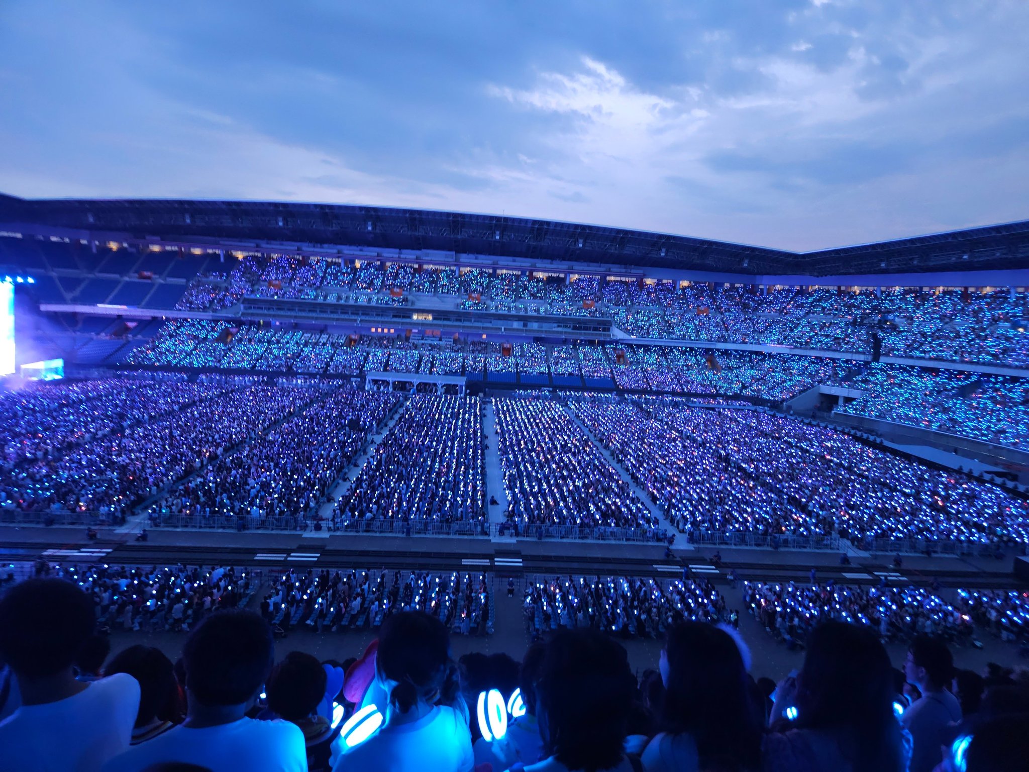 GTk-qZQXsAAT-xD?format=jpg&name=large