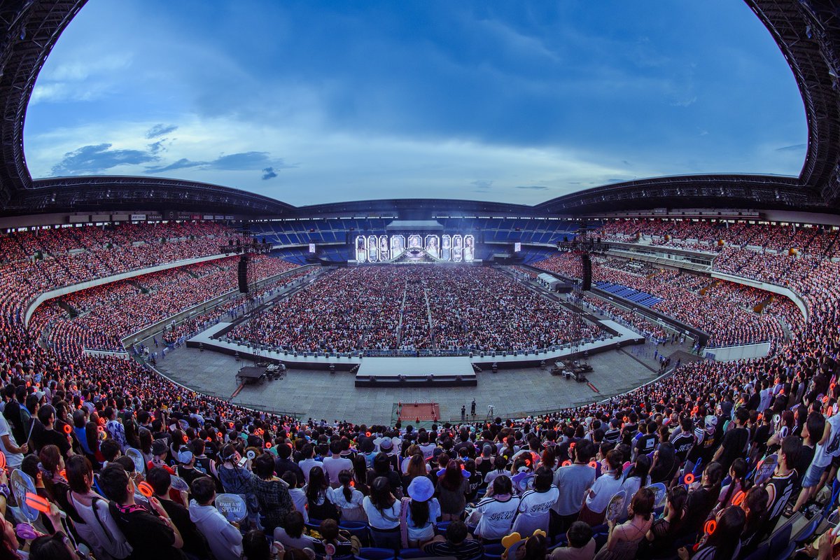 TWICE、“海外女性歌手初”日産スタジアム公演の念願叶う
全世界150万人動員のワールドツアー完走

▼メンバー9人全員ソロカットあり
oricon.co.jp/news/2338040/?…

#TWICE #ライブレポ #TWICE_5TH_WORLD_TOUR_READY_TO_BE_in_JAPAN_SPECIAL <a href="/JYPETWICE_JAPAN/">TWICE JAPAN OFFICIAL</a> <a href="/JYPETWICE/">TWICE</a>