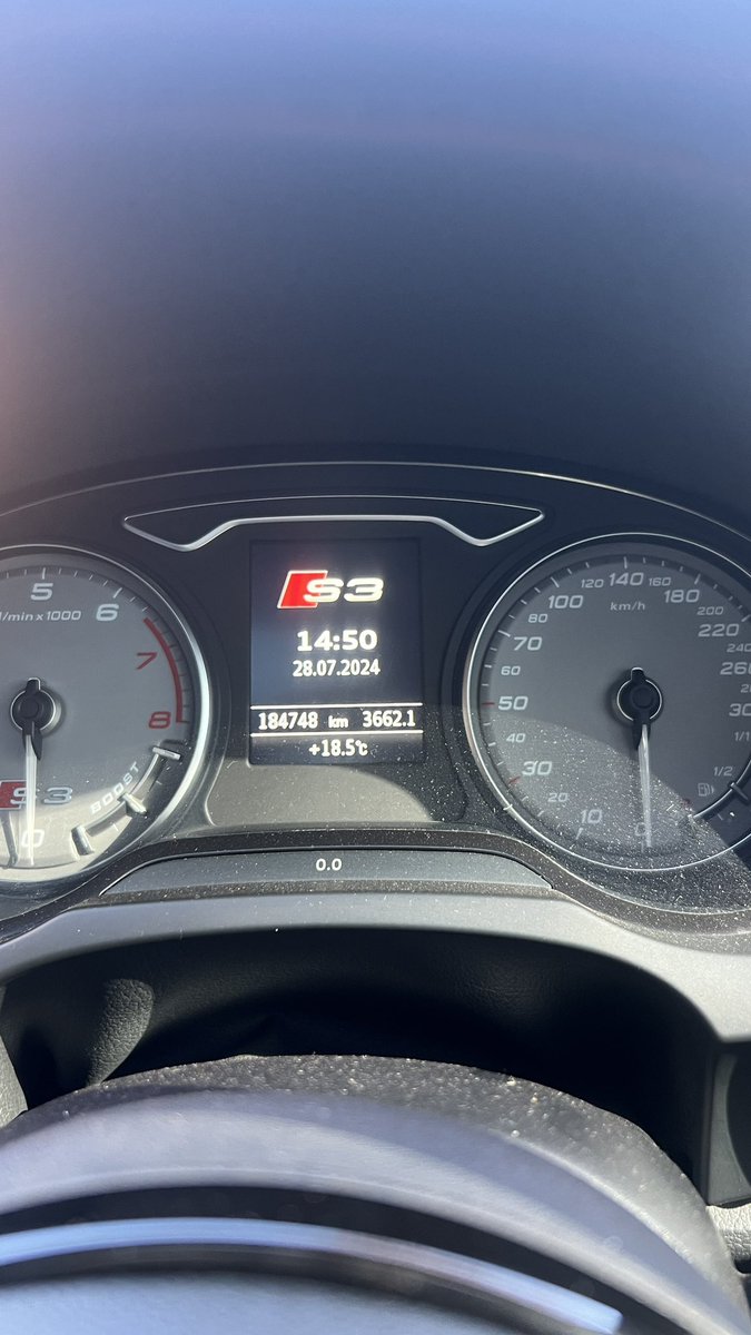 Lerato_Seoka's tweet photo. Team high mileage… https://t.co/qshXdkR7rn