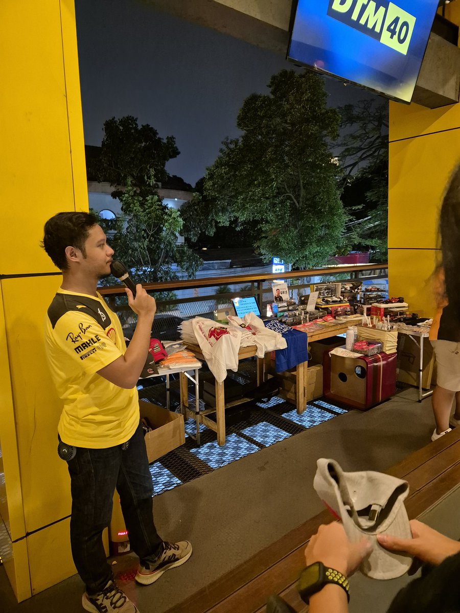 Sebelom summer break ges <a href="/f1speed_indo/">F1 Speed Indonesia</a> <a href="/SembalapID/">Sembalap ID</a> <a href="/LambeResing/">Lambe Resing</a> <a href="/TheGrid_ID/">The Grid Indonesia</a> <a href="/GarisBalap/">Garis Balap</a> <a href="/itsracedayy/">IG: @raceday.merch 🏁</a> <a href="/iceone_diecasts/">🏎️💨💨 Iceone Scalemodels</a>