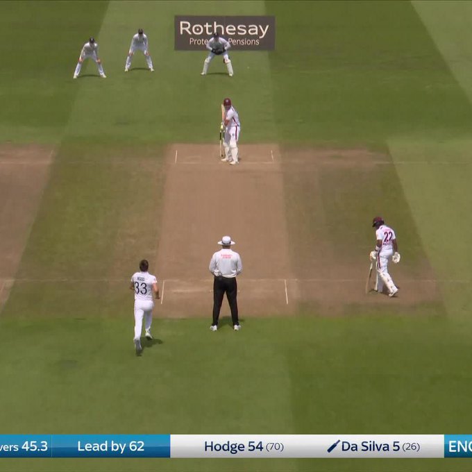 Mark Wood is off the mark!! 📹 Credits: Twitter/englandcricket