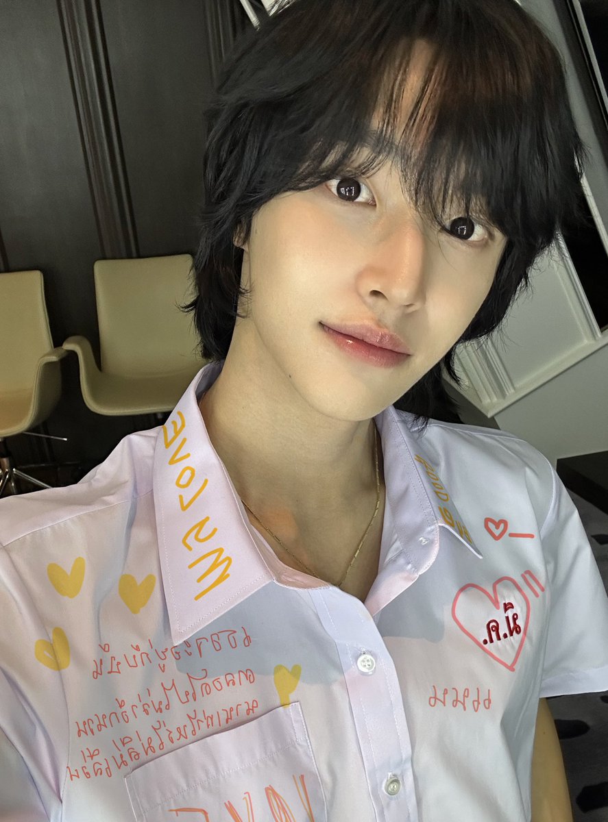 noodle lee (@redfiirelight) on Twitter photo 