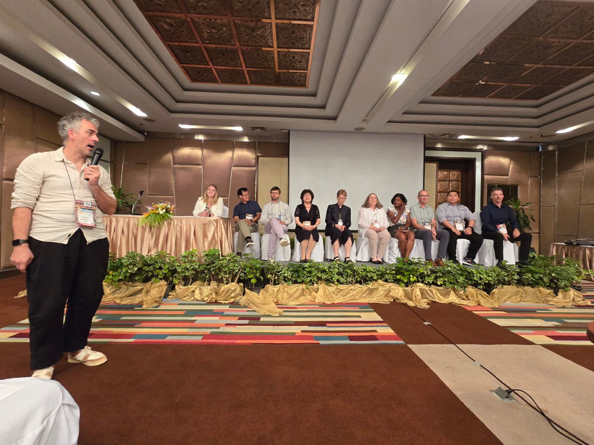 This post is a little late but, I did not want to miss the opportunity to share some highlights from #ICCE2024!

It was wonderful to be a part of the systems thinking symposium, engage in rich convos, and meet &amp; reunite with esteemed scholars in chem ed. 

A few memories below👇