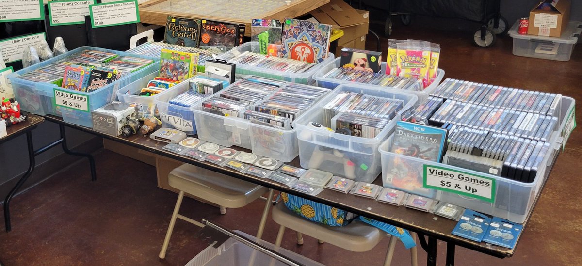 Gameboy415's tweet image. Come visit my booth at the Chicago Toy Show!
Open til 3PM today at the Kane County Fairgrounds!