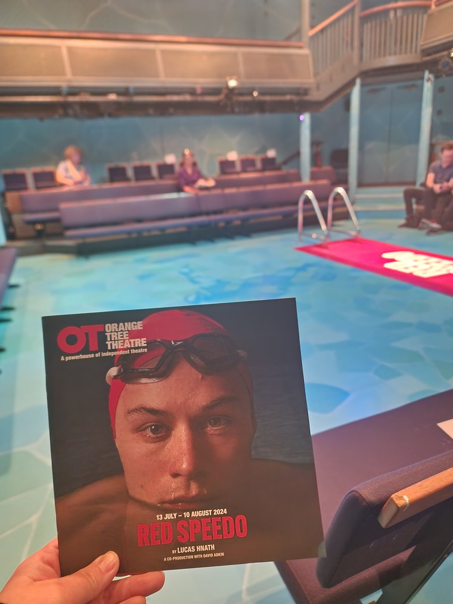 bezerinatour's tweet image. What a lovely theatre @OrangeTreeThtr is, and what a brilliant play #Redspeedo was. Wonderful performances and brilliant staging! Not many tickets or performances left, but I'd highly recommend it if you can get there.