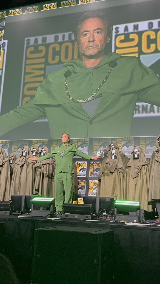 geekfye's tweet image. I think my tie is very fitting for the news from last night…RDJ is Doom. #AvengersDoomsday #RobertDowneyJr #DrDoom #RJDISDOOM