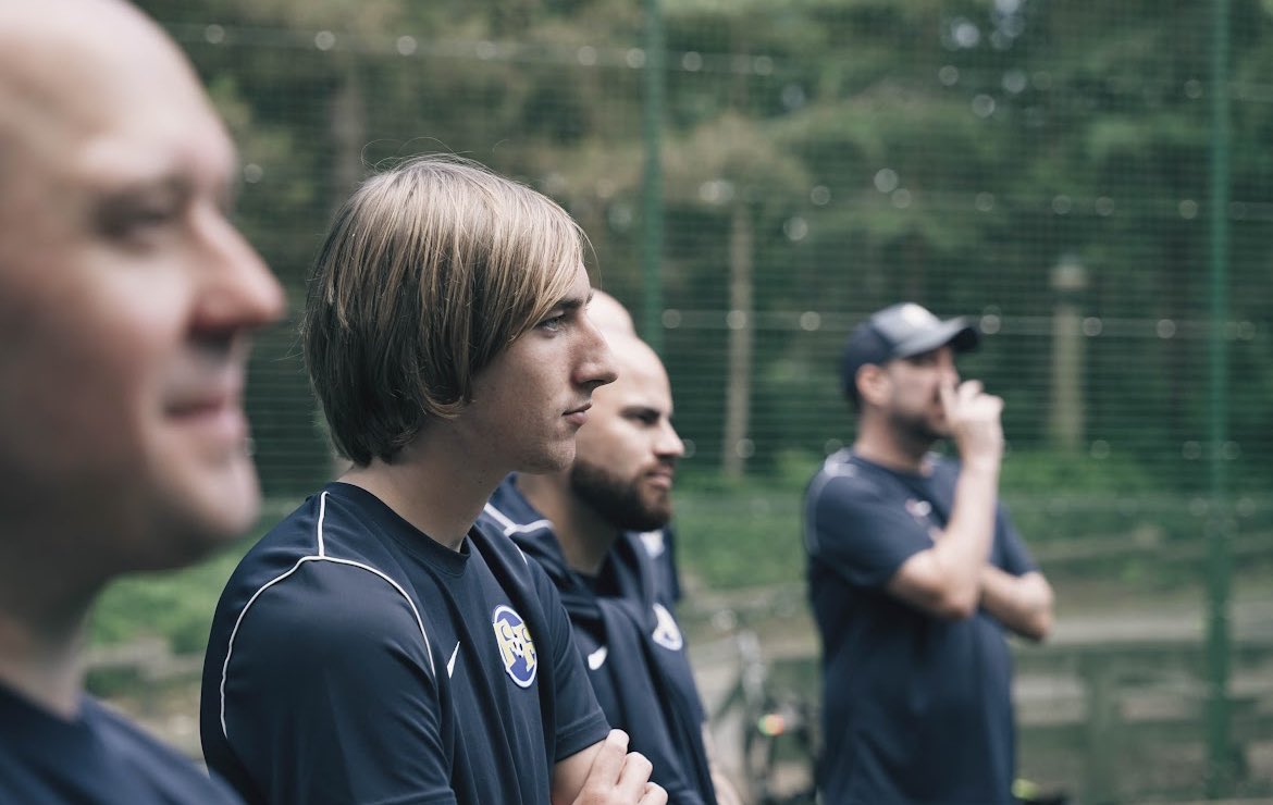 🔥 WHAT. A. DAY. That’s all that needs to be said.

Networking, connecting, meeting like minded head coaches. We are one big family!

🟡
🔵
⚪️ 

#Footballfunfactory #football #coaching #kidsfootball #childrensfootball #footballfun #fun #footballforall #footballopportunities