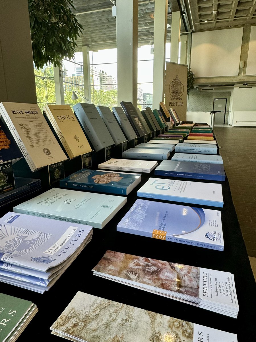 Peeters Publishers tweet media