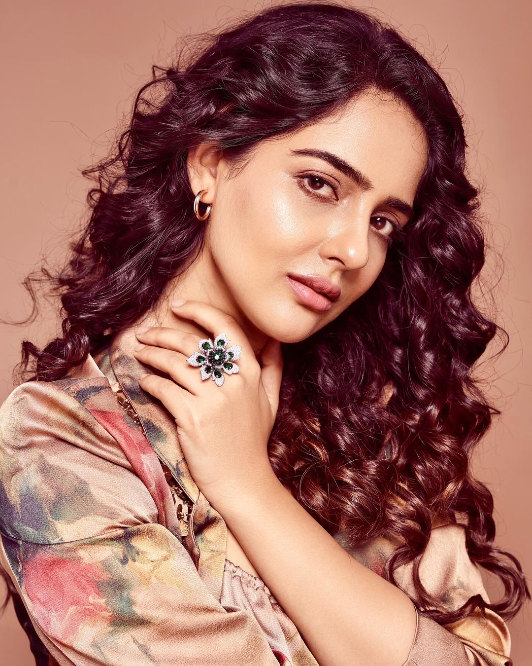 GTkEiIHW4AEiQN1?format=jpg&name=large