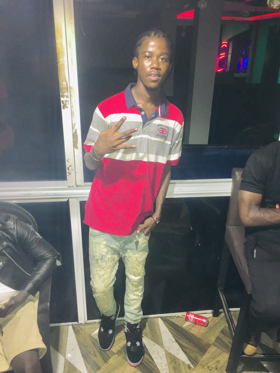 TBangs232's tweet image. 