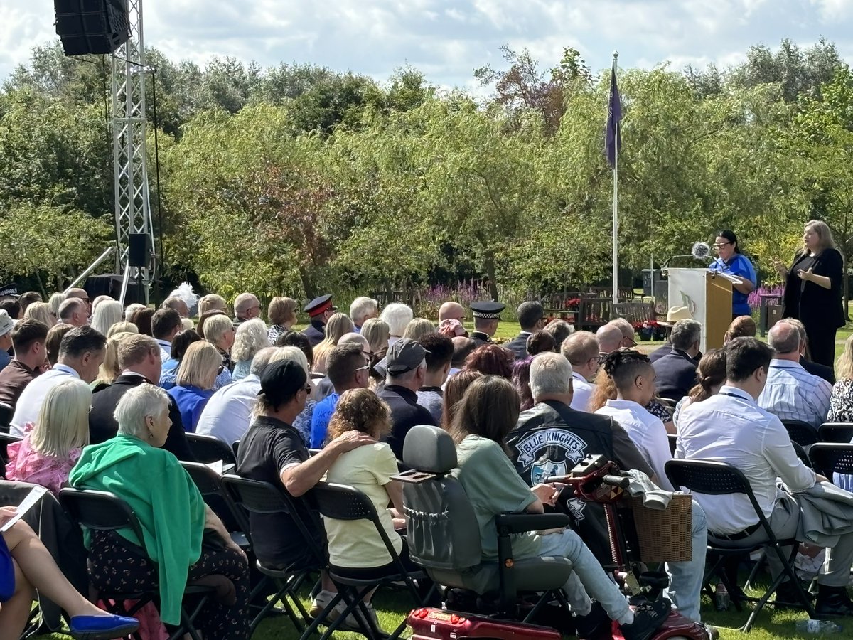 Sarah Doyle - the widow of our colleague PC Neil Doyle - gives an emotional address to the <a href="/UK_COPS/">COPS</a> Service of Remembrance today #ALifeRemembered