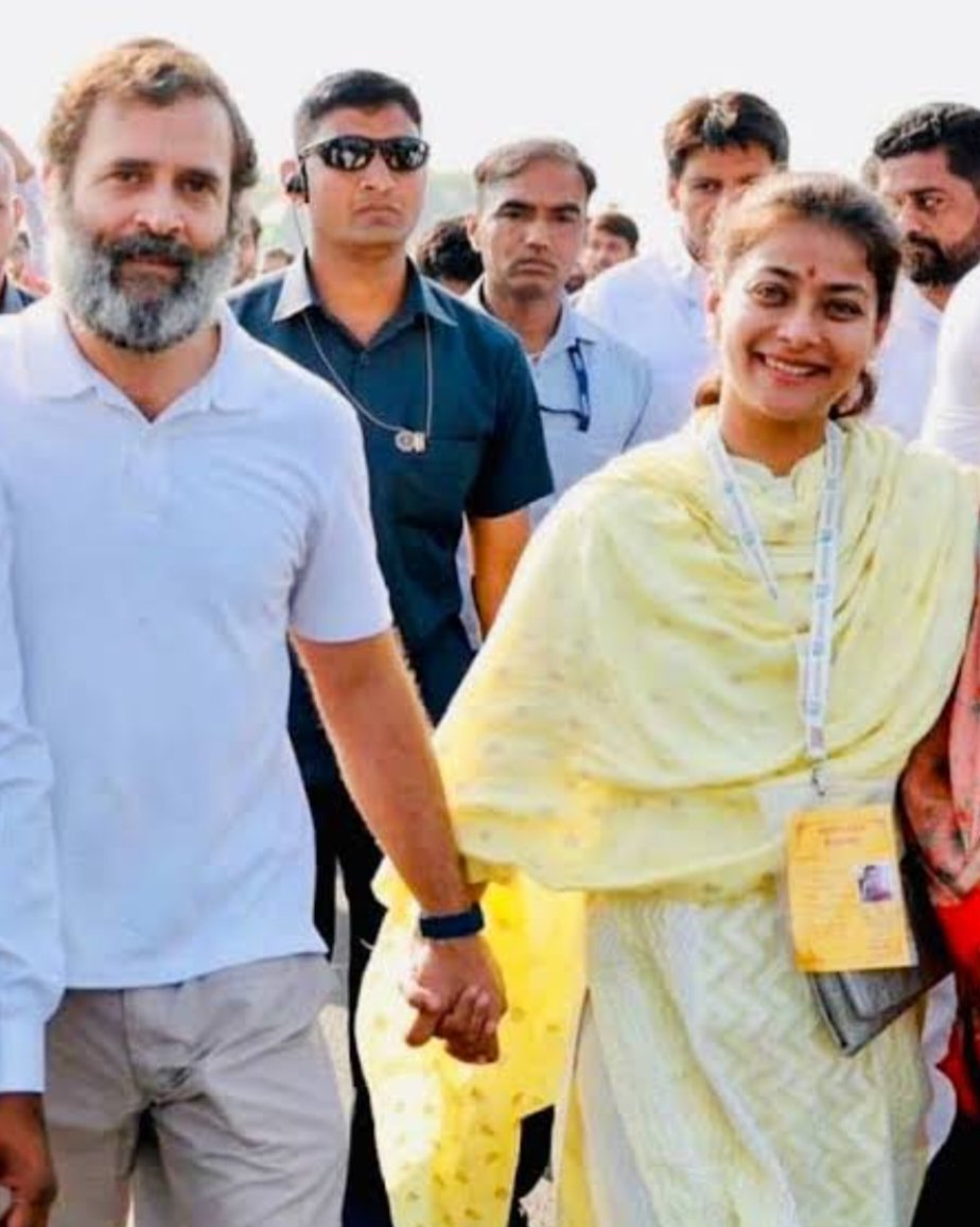 iRahulGandhiFan's tweet image. I will be much happy when my friend RG RAGA Rahul Gandhi #RahulGandhi @RahulGandhi will get married with @ShindePraniti #PranitiShinde Praniti Shinde
