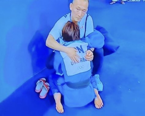 悔しくて立てない詩ちゃんにもらい泣き

勝ち負けもゲームの一部です。あなたは最善を尽くしました。頭を高くしてください💪💪