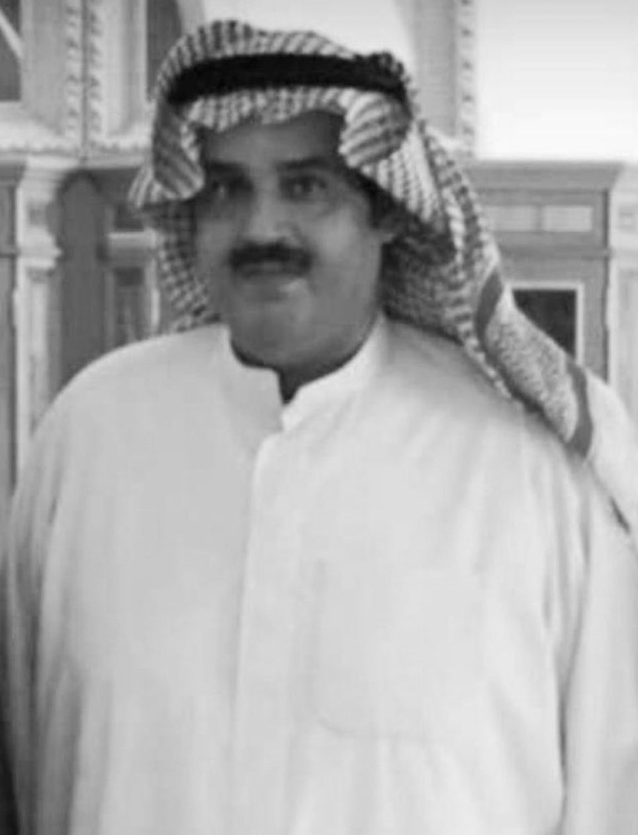 أتقدم بأحر التعازي القلبية لإخواني آل قريفة الكرام لوفاة أخونا الغالي ( فايز )، ابن الشيخ الراحل منوخ متعب القريفة، شيخ البدنا، رحمهما الله
كان نعم الأخ وإخوانه كانوا و مازالوا نعم الأخوة و الأصدقاء، كل العزاء لإخواني ( فهد، عبدالله، محمد، سلطان، فيصل، تركي)