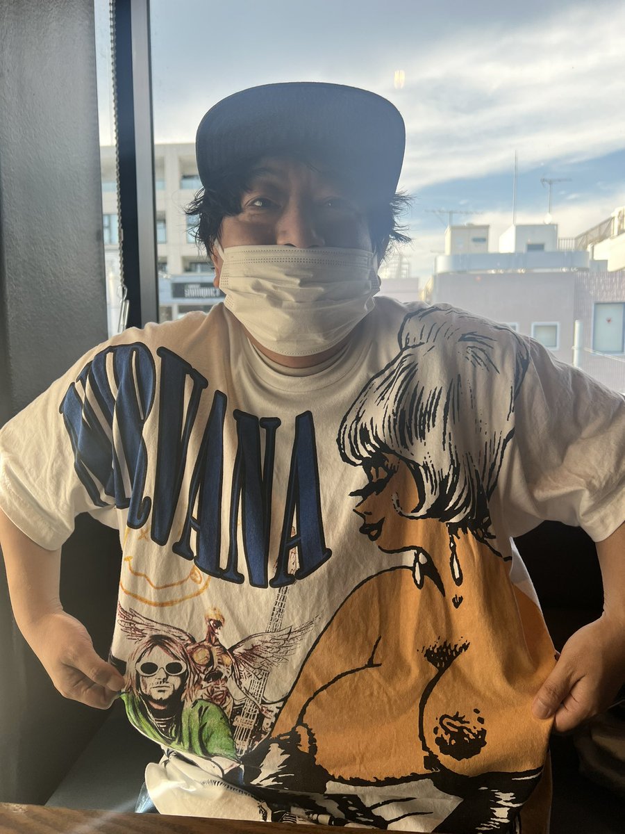 GOONie_PR2018's tweet photo. 直角さんのteeがイケすぎていた件。
久々逢えてお喋り嬉しかった。
変わらないかわいさに心臓がキュンとなった。（すみませんカワイイとか） https://t.co/gU8TNNIhsk